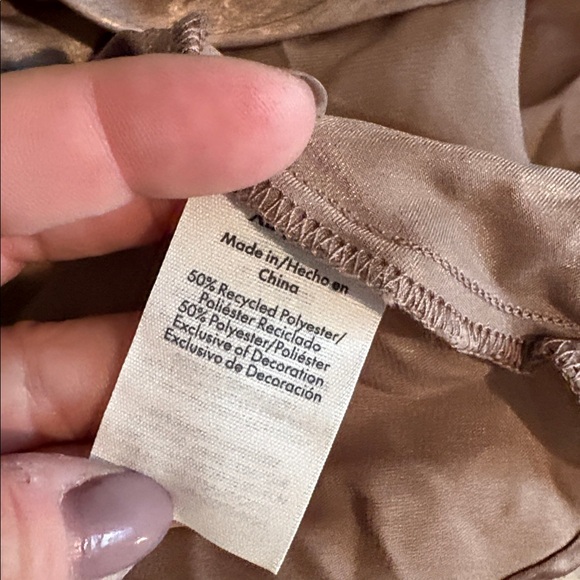 NWT XL tan silky camisole shirt 1652 - Picture 7 of 7